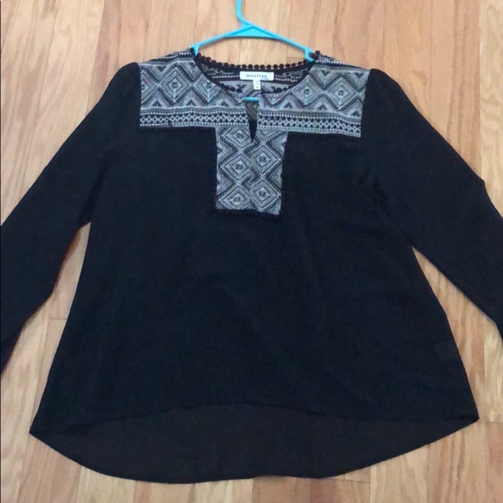Embroidered blouse
